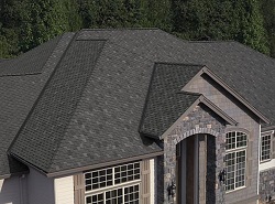 Quality roof installation from your local Des Moines roofing contractor
